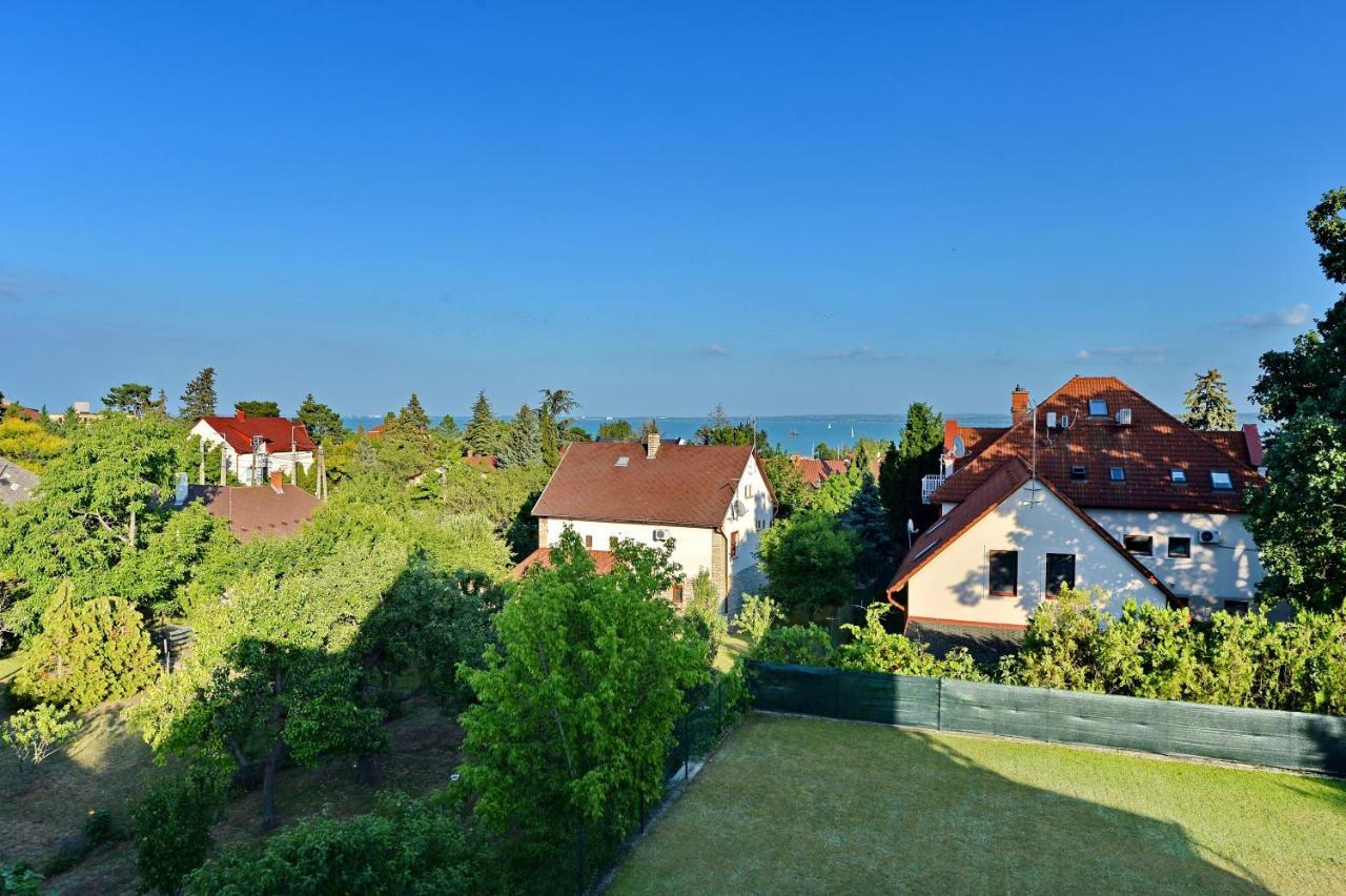 Blackbird Apartment Balatonfüred Esterno foto