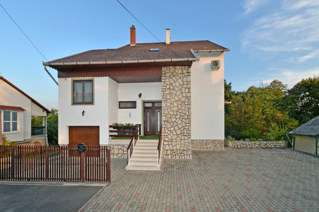 Blackbird Apartment Balatonfüred Esterno foto