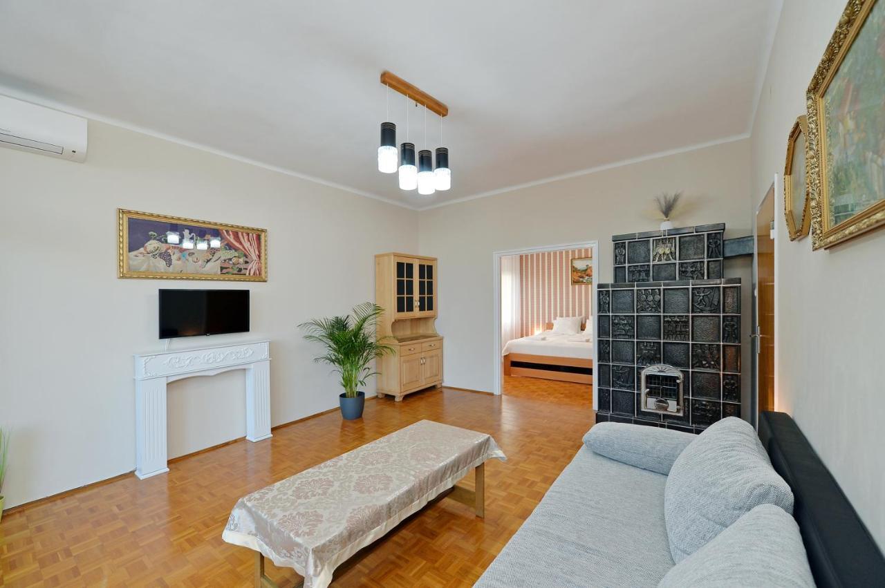 Blackbird Apartment Balatonfüred Esterno foto